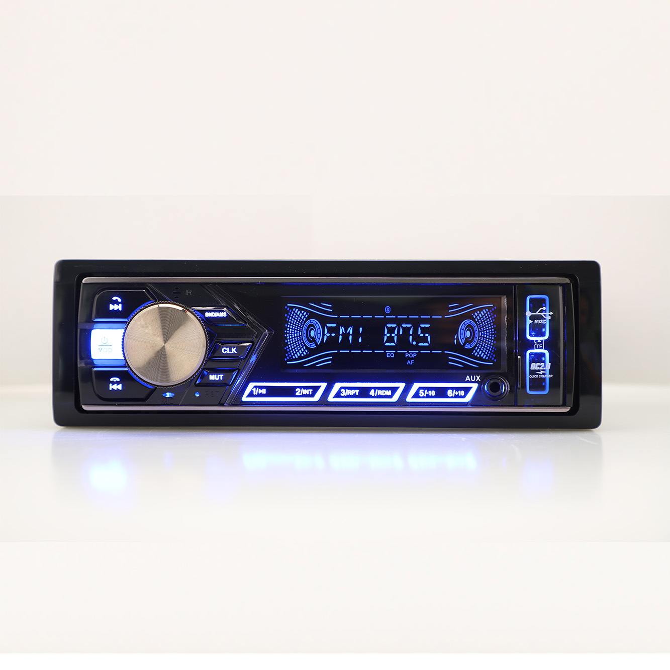 Автомобильный плеер на один DIN с Bluetooth 